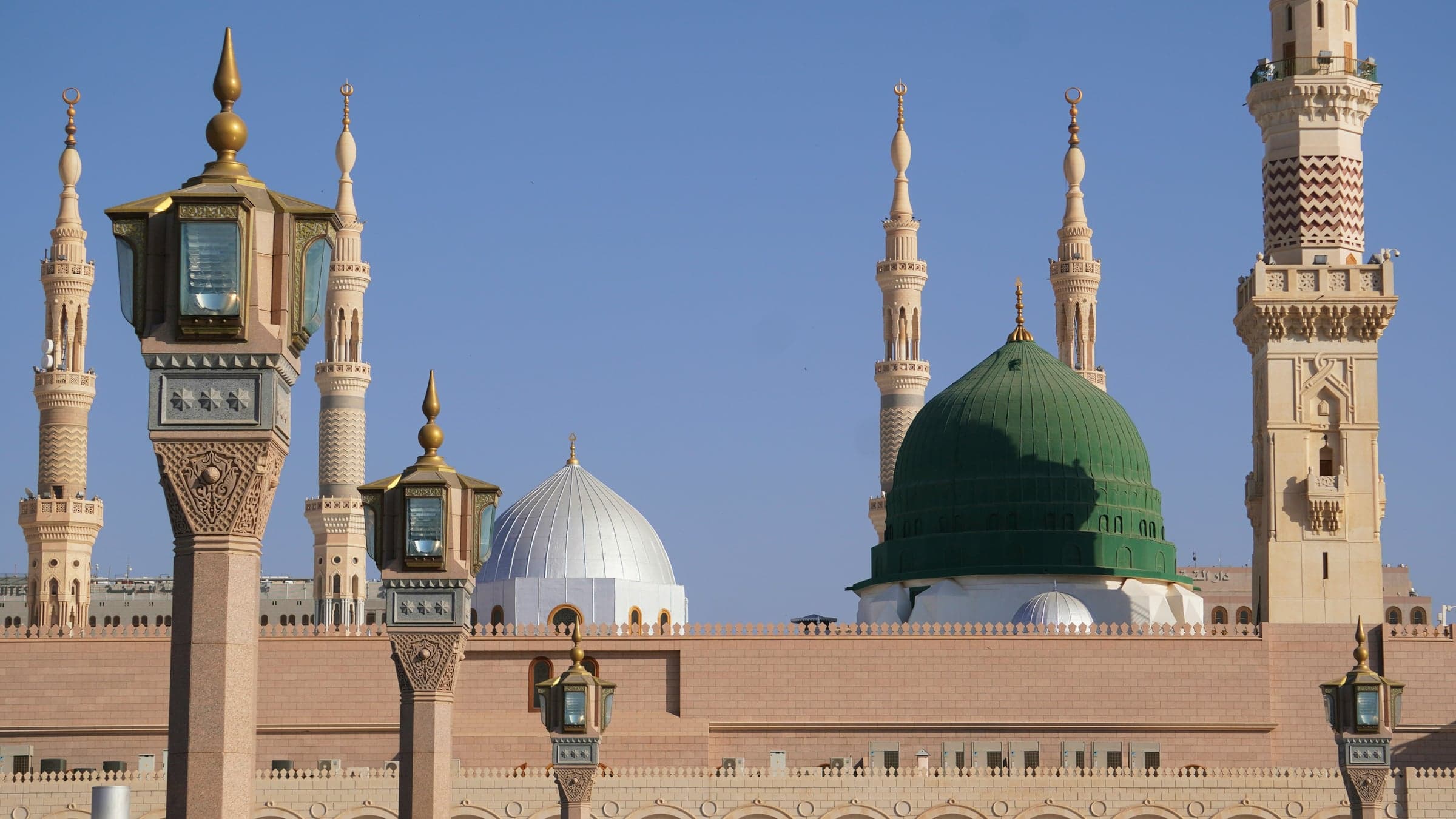 Sacred architecture and pilgrimage atmosphere
